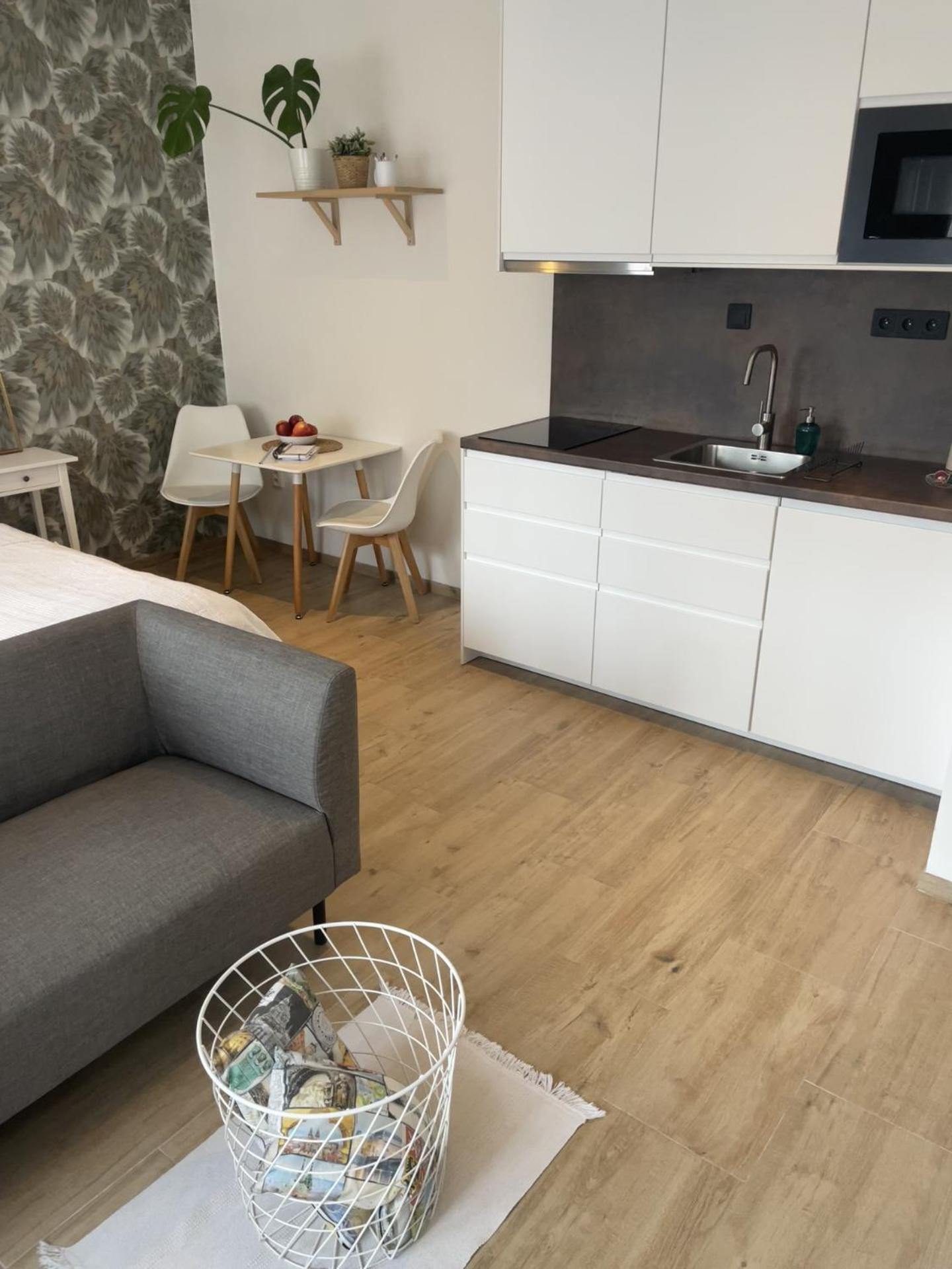 Apt 100 Praga Zewnętrze zdjęcie